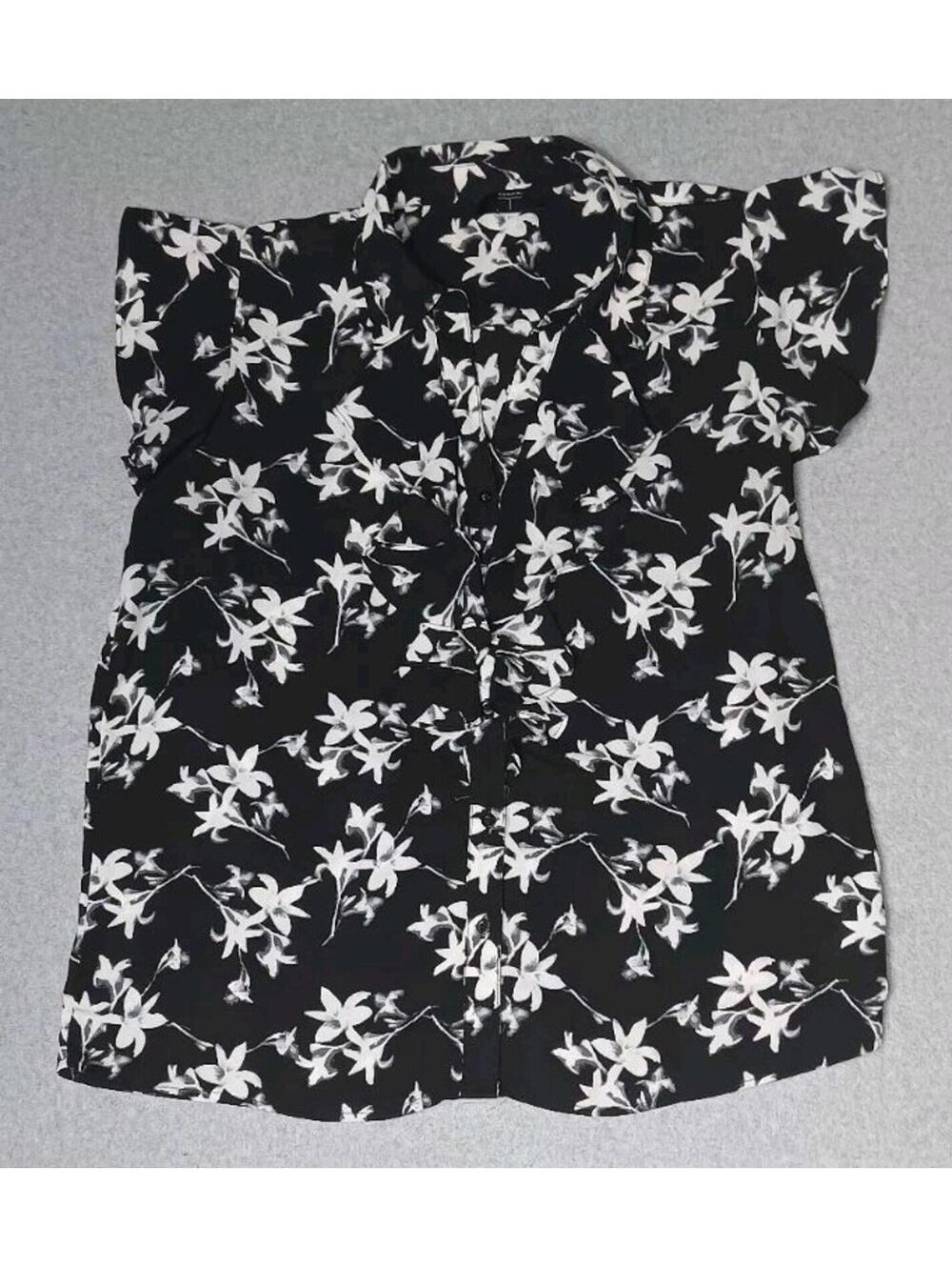 Tahari Sleeveless Ruffled Button Up Blouse Womens Size Small Black And White...